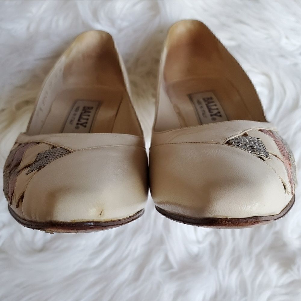 BALLY Designer 3" Vintage Pumps - Picture 8 of 8